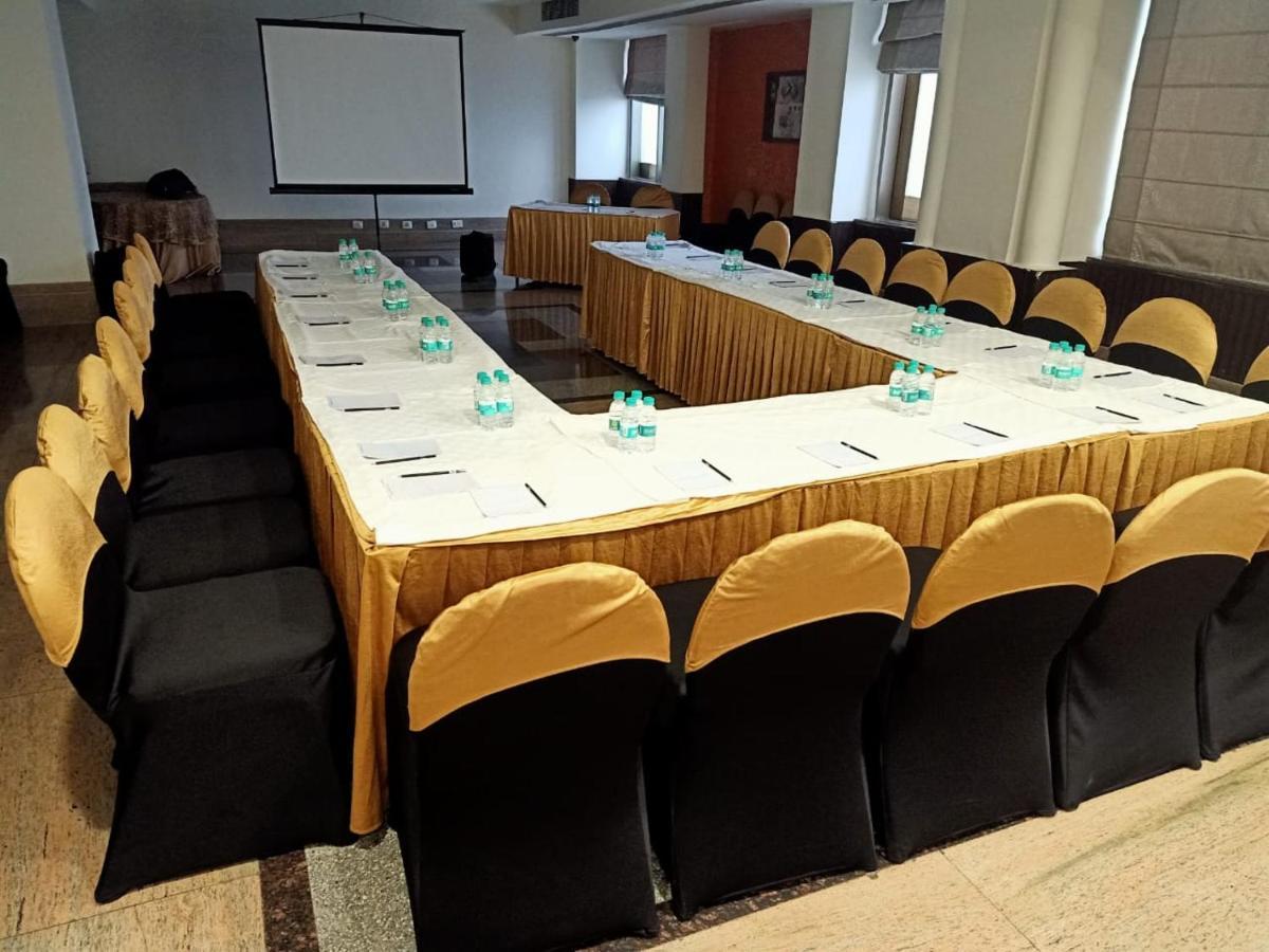 Comfort Inn Tulip Heights Bathinda Exterior foto